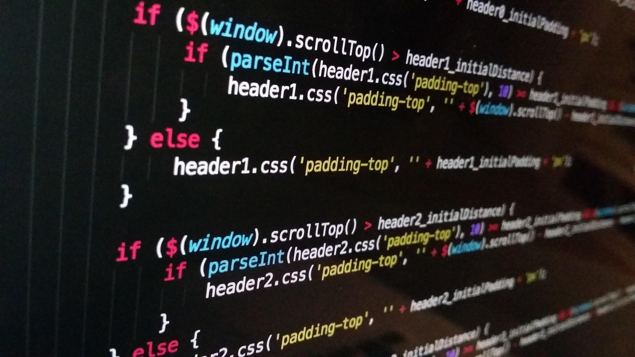 Como a tag canonical funciona para consolidar URLs duplicadas no desenvolvimento web